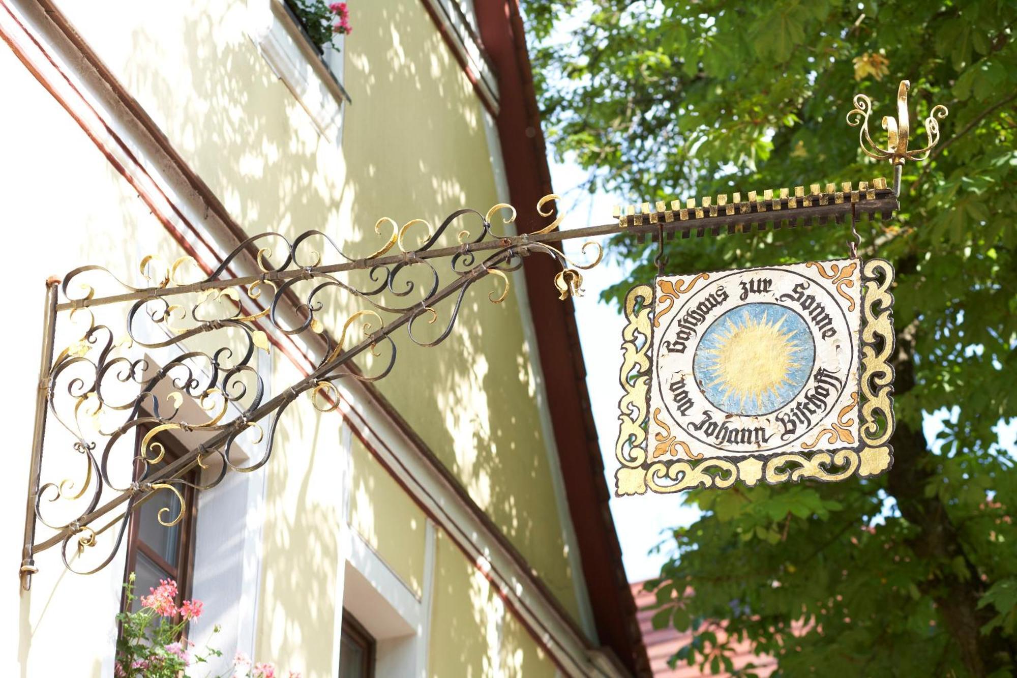 Landhotel Sonne Neuendettelsau Exterior photo